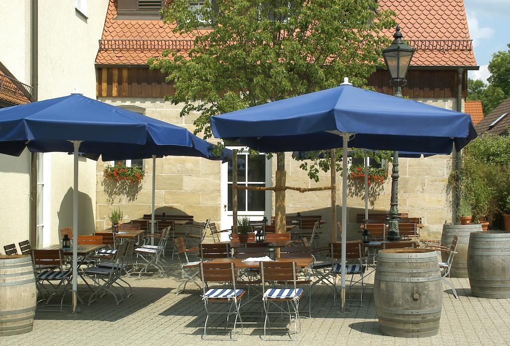 Landgasthof Und Hotel Weisser Lowe Eckental Esterno foto